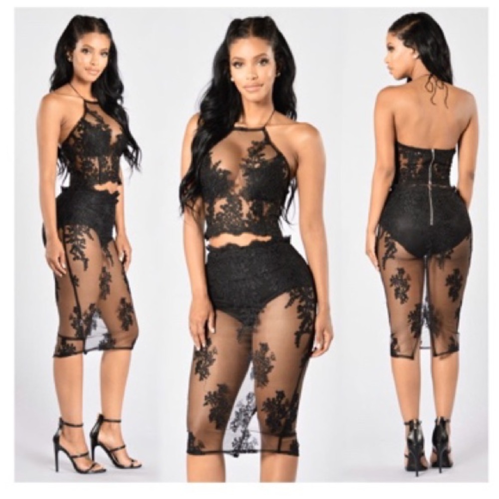 NWT FASHION NOVA BABY’S BREATH SET